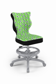 Krzesło do biurka dla chłopca dopasowane do wzrostu 146-176,5 cm, model Petit z podnóżkiem motyw piłki obrotowe